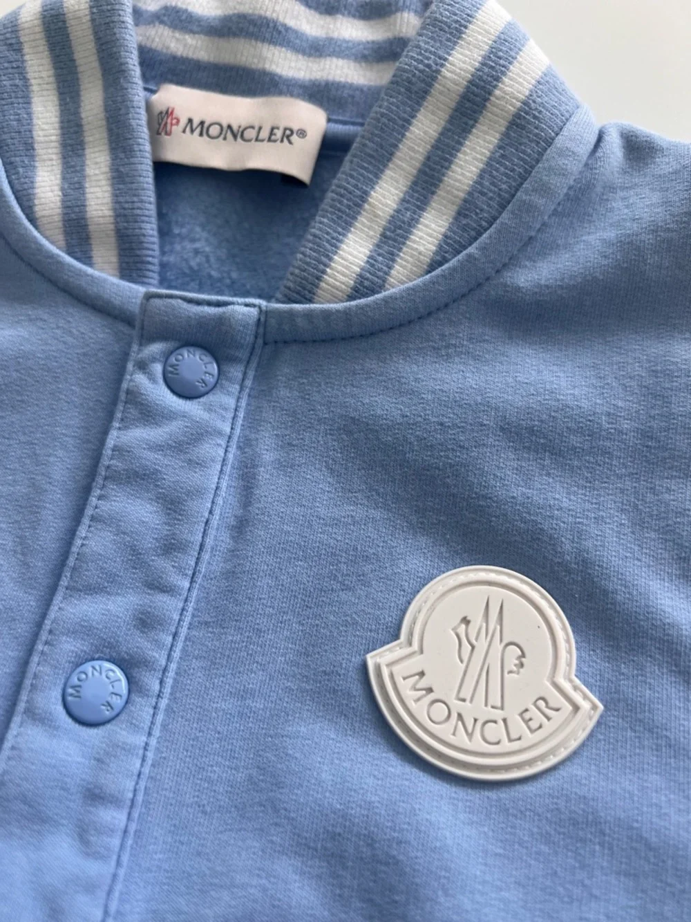 Moncler beautiful kids